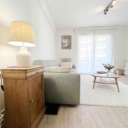 Le Diderot : 2 Prs, 10 Min Plages, Parking