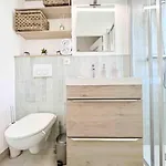 Apartament Le Diderot : 2 Prs, 10 Min Plages, Parking Antibes